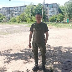 Тёма, 38