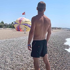 Валентин, 49