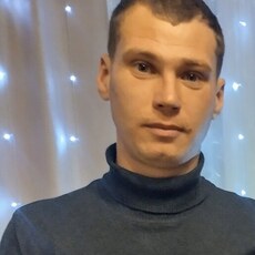 Артур, 32