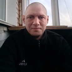 Толя, 43