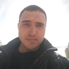 Назар, 36