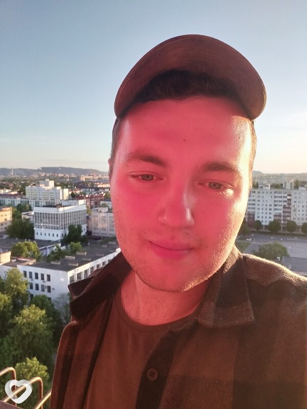 Виктор