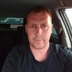 Эдуард, 38