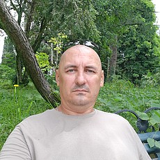 Владимир, 48