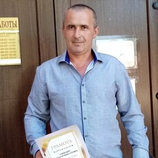 Юрий, 45