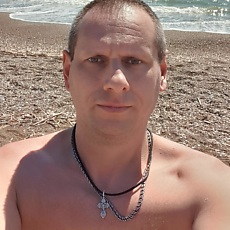 Коля, 43
