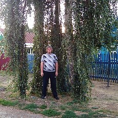 Валера, 43