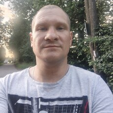 Боря, 36