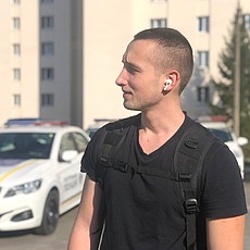 Ярослав, 39