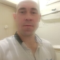 Михаил, 40