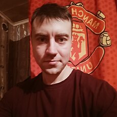 Гриша, 32