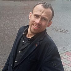 Валера, 40