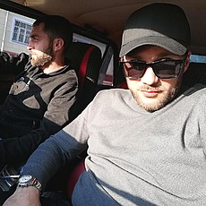 Адам, 32