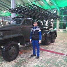 Виктор, 38
