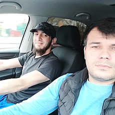 Максим, 31
