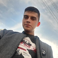 Валерий, 27