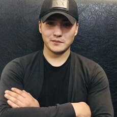 Давидик, 28