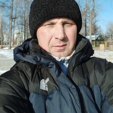 Толя, 43