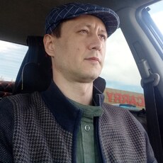 Гена, 29