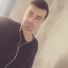 Леонид, 37
