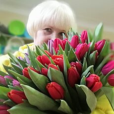 Александра, 56