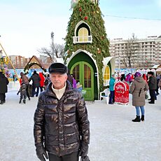 Толя, 66