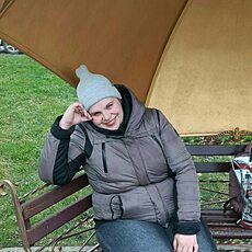 Лиза, 27