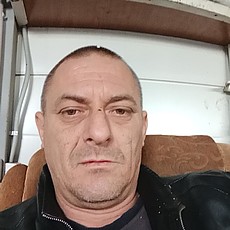 Валентин, 43