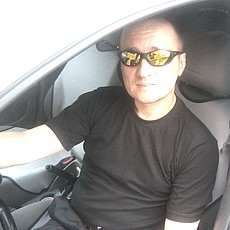 Ян, 44