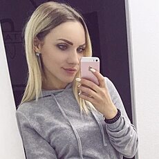 Людмила, 24