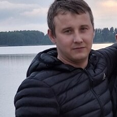 Денис, 32