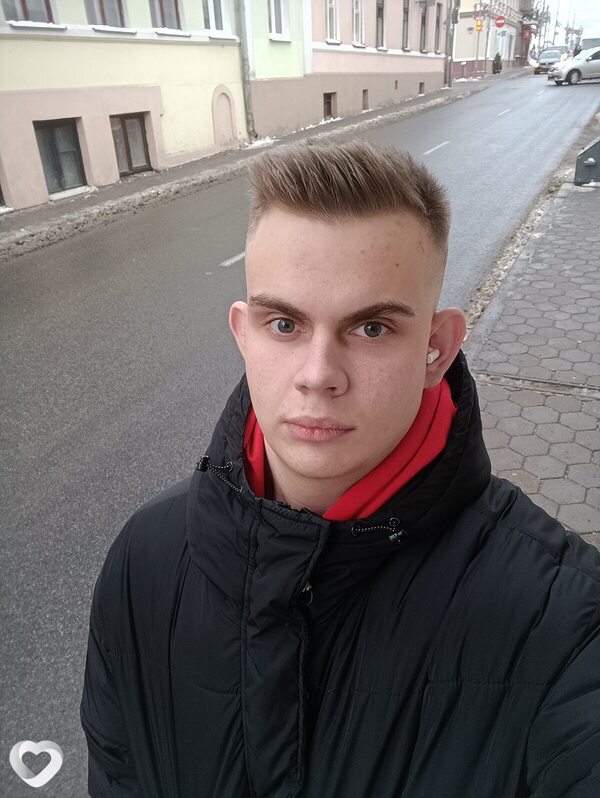 Толя