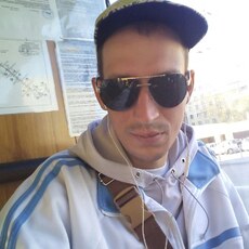 Миша, 36