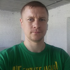Яша, 39