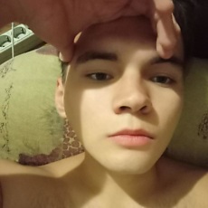 Павел, 21