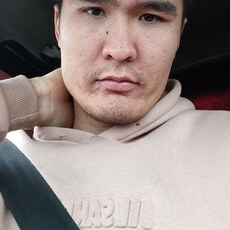 Паша, 29