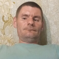 Юрий, 33