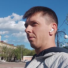 Леонид, 38