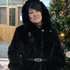 Надя, 60