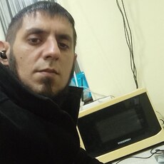 Леонид, 36
