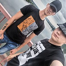 Дмитрий, 25