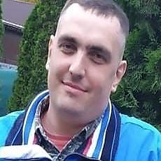 Роман, 35
