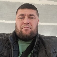 Аркадий, 35