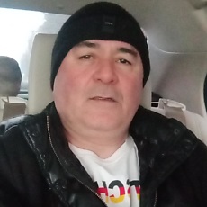 Макс, 60