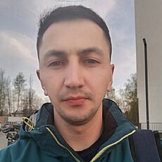 Руслан, 32