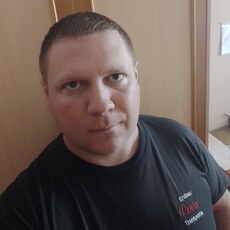 Назар, 39