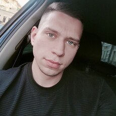 Макс, 29