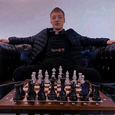 Гоша, 23