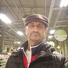 Гена, 54