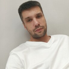 Илья, 35